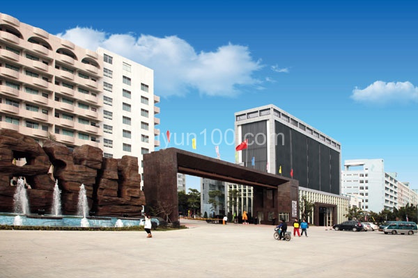 廣州市白云工商技師學(xué)院-廣東技校排名網(wǎng)